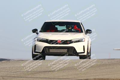 media/Dec-21-2025-Speed Ventures (Sun) [[49cb7d784c]]/Black Group/Session 1/